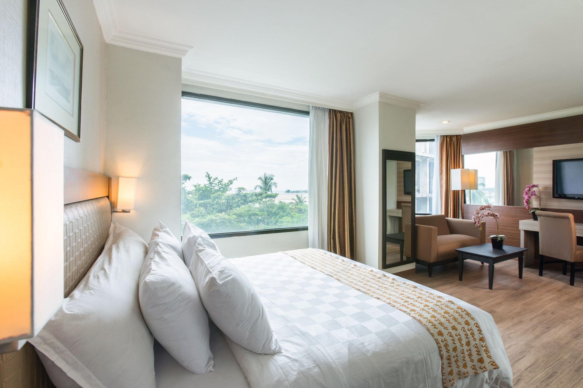 נקסר Almadera Hotel מראה חיצוני תמונה